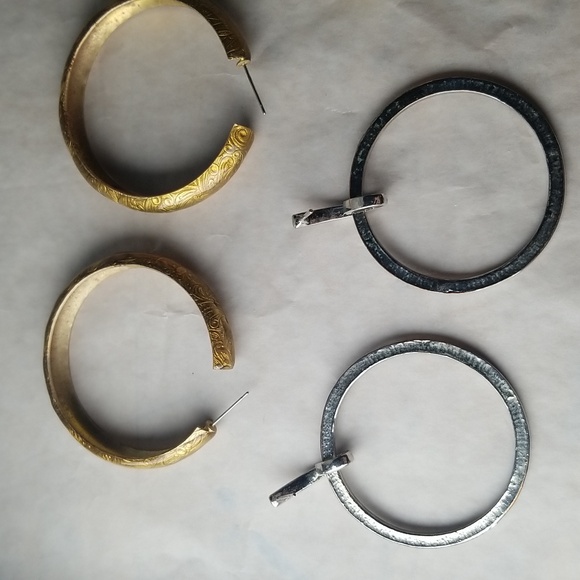 Curved And Circle Earring Collection - Picture 7 of 8